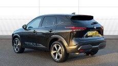 Nissan Qashqai 1.3 DiG-T MH N-Connecta 5dr Petrol Hatchback